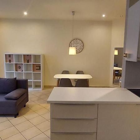 Apartament Zwyciestwa 45 格利维采 外观 照片