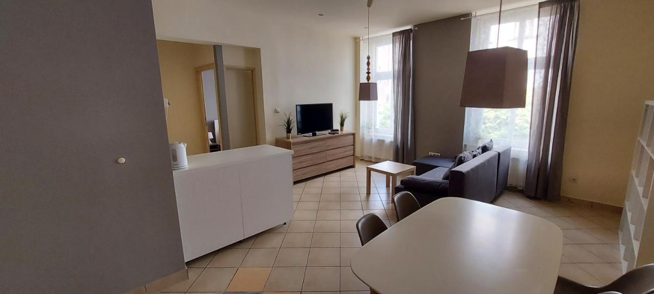 Apartament Zwyciestwa 45 格利维采 外观 照片