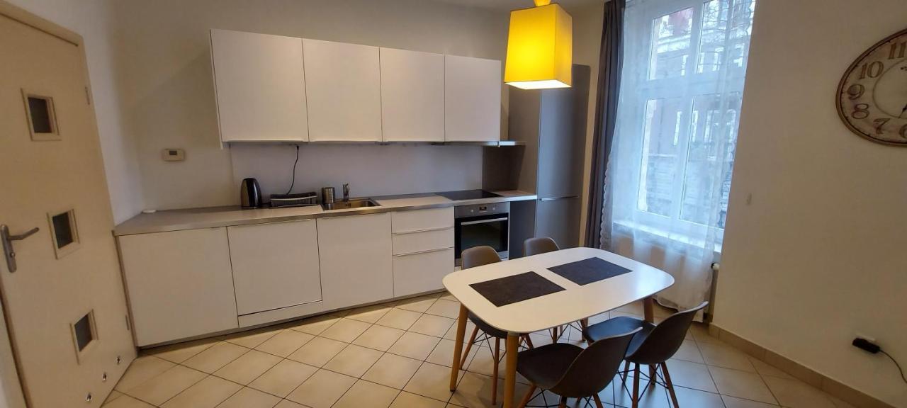 Apartament Zwyciestwa 45 格利维采 外观 照片